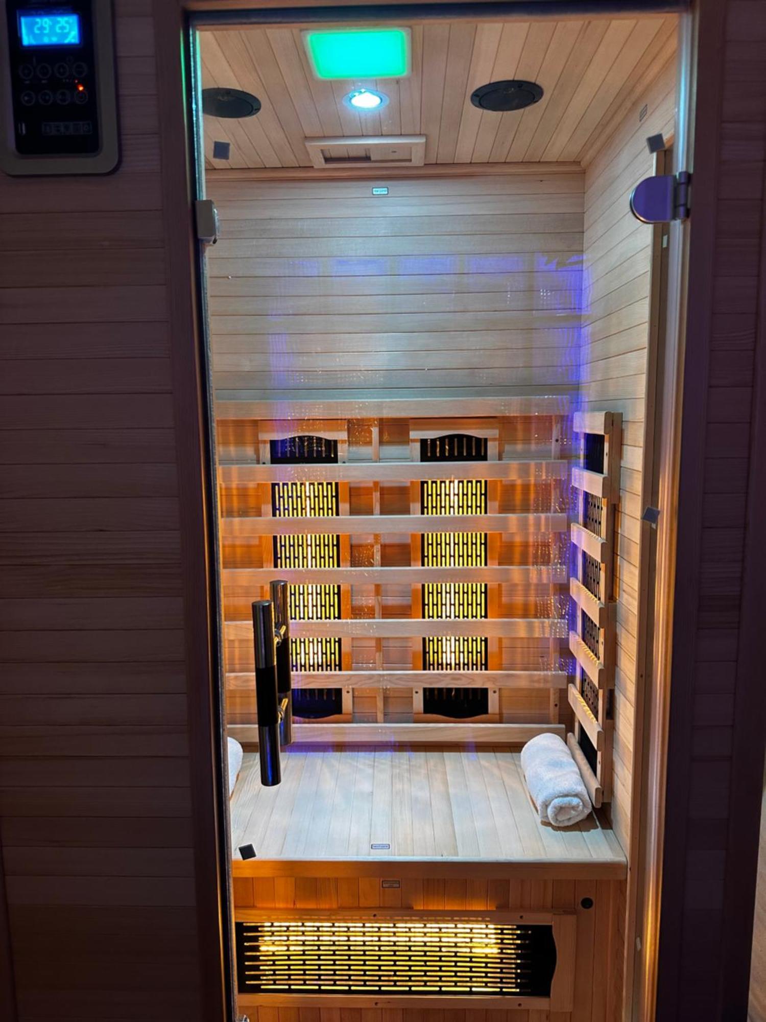 Stylish Natural With Sauna - Heroes Square Apartament Budapeszt